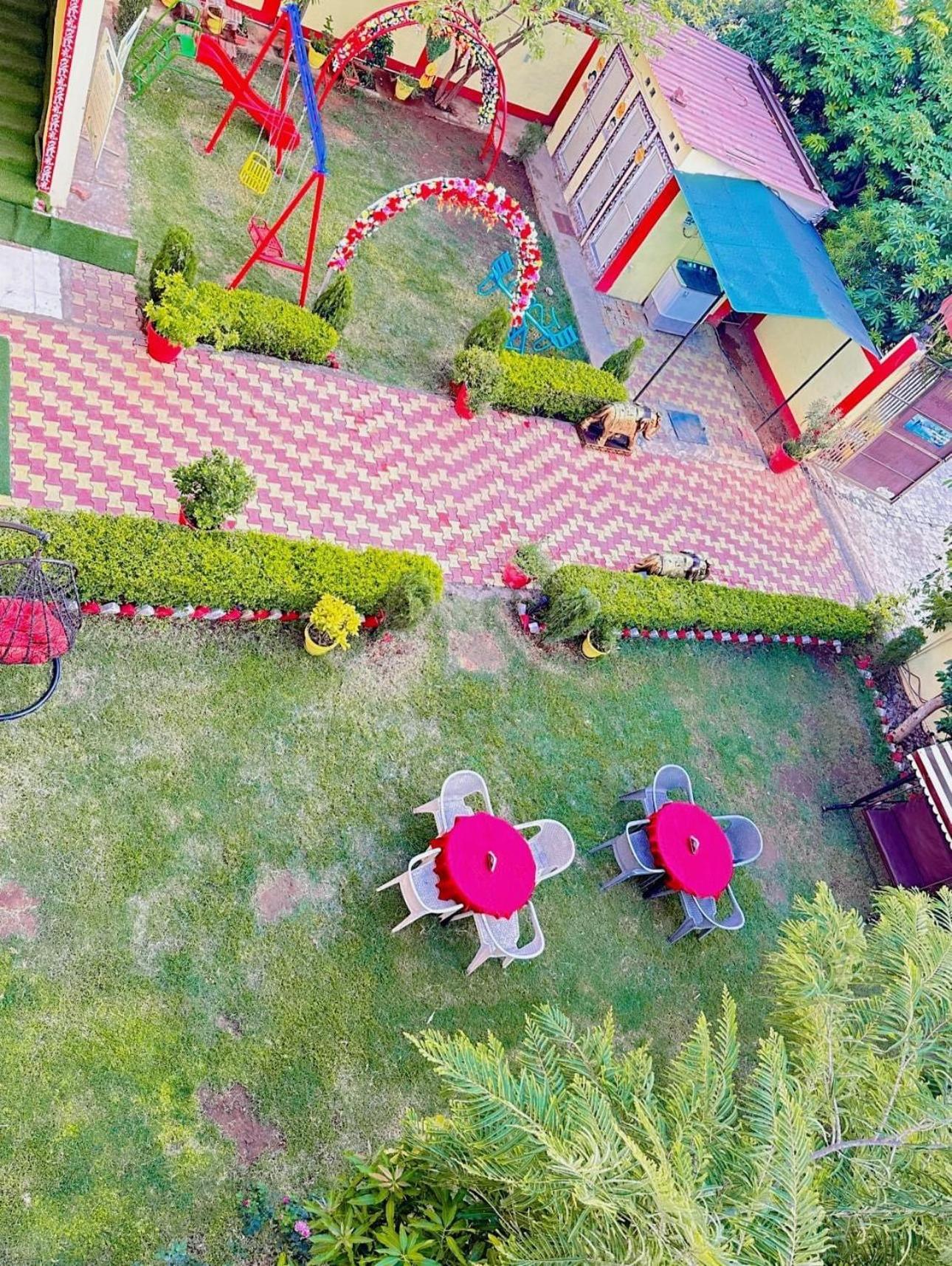 Bundeli Farm Resort Orchha Exterior foto
