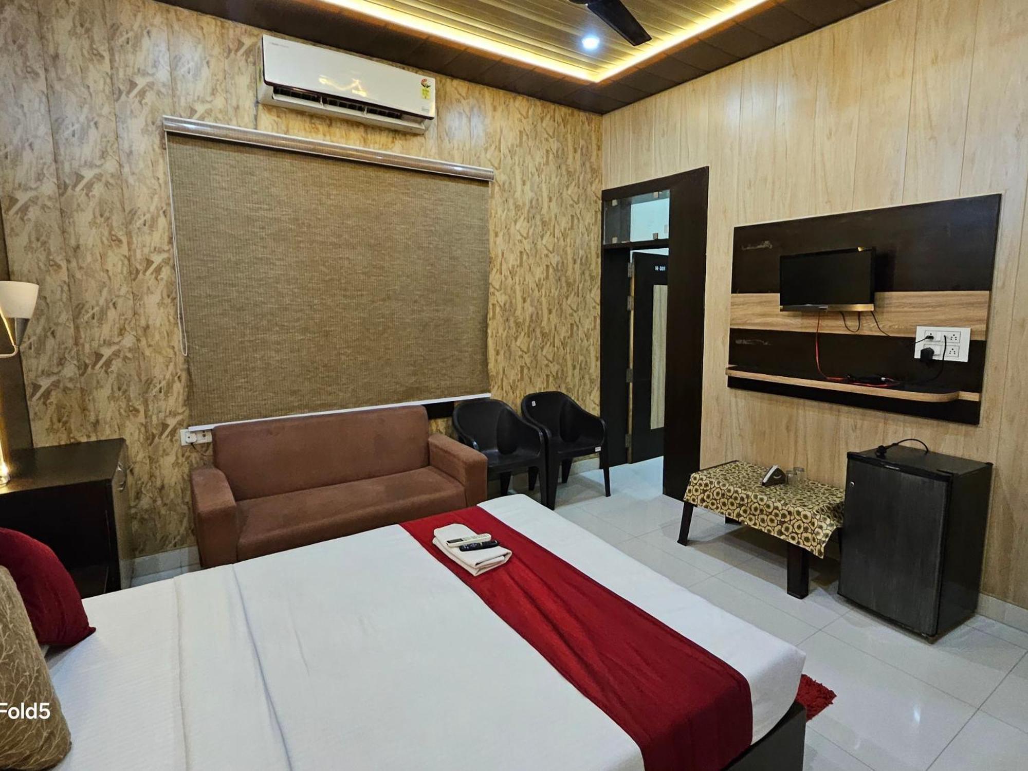 Bundeli Farm Resort Orchha Zimmer foto