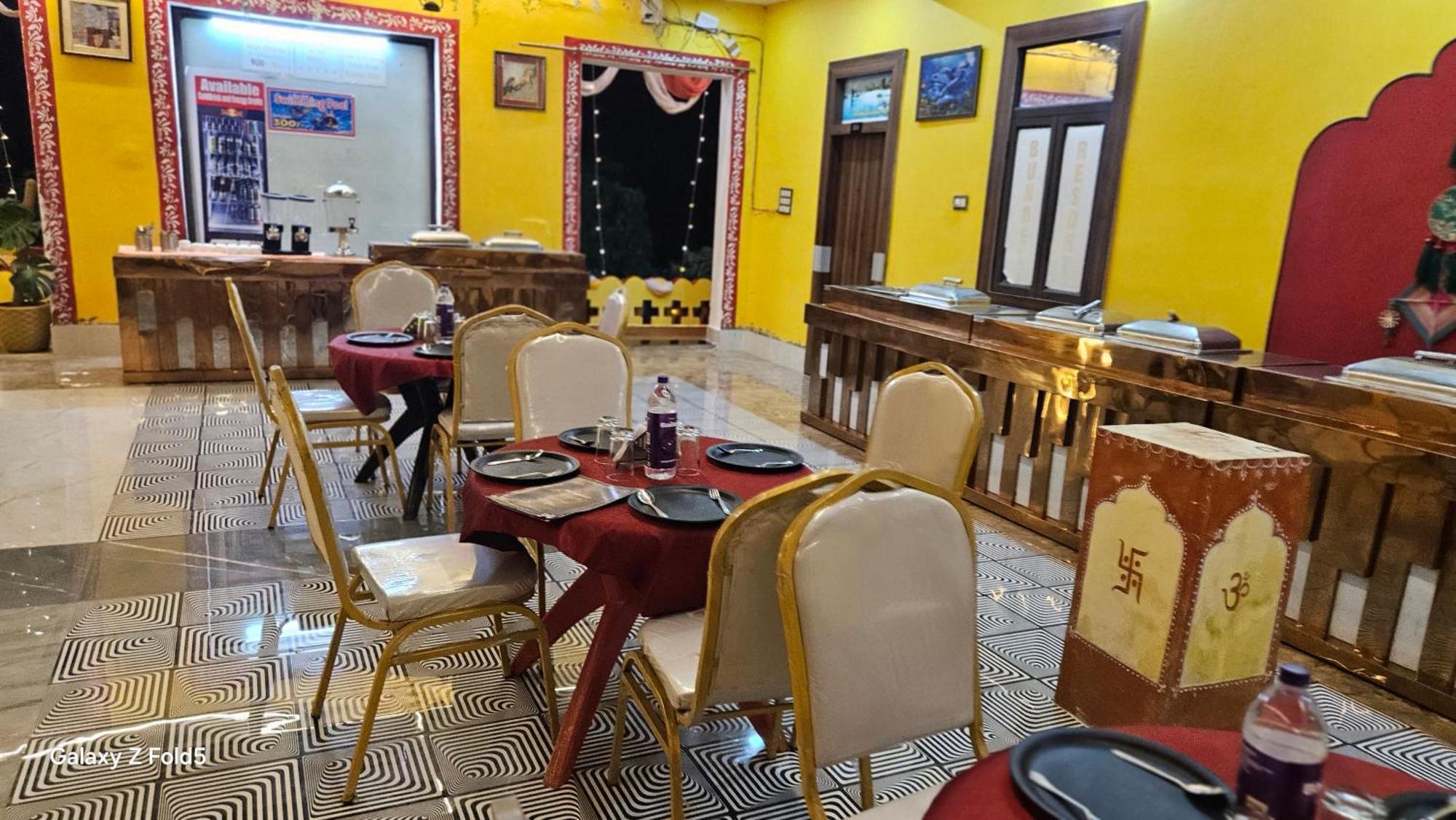 Bundeli Farm Resort Orchha Exterior foto