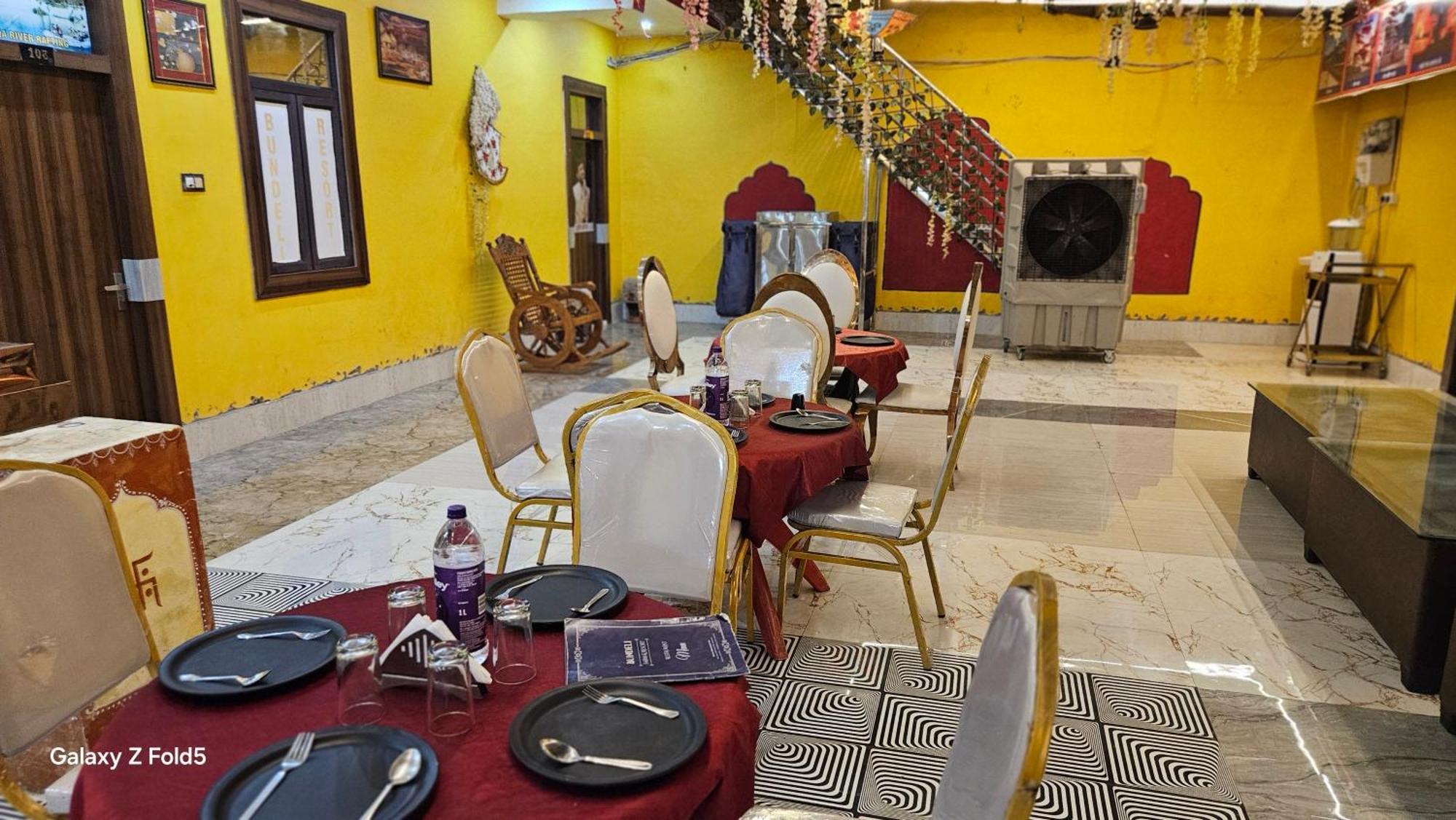 Bundeli Farm Resort Orchha Exterior foto